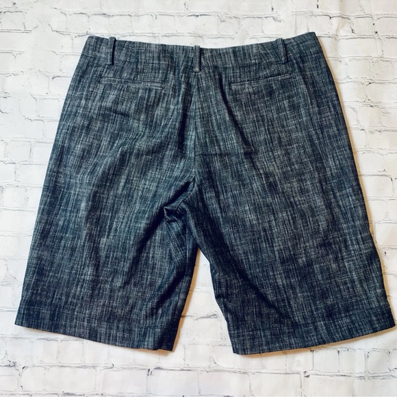 Sandro Womens Size 14 Classic Black Bermuda Shorts Slash Pockets Stretch - Picture 7 of 9